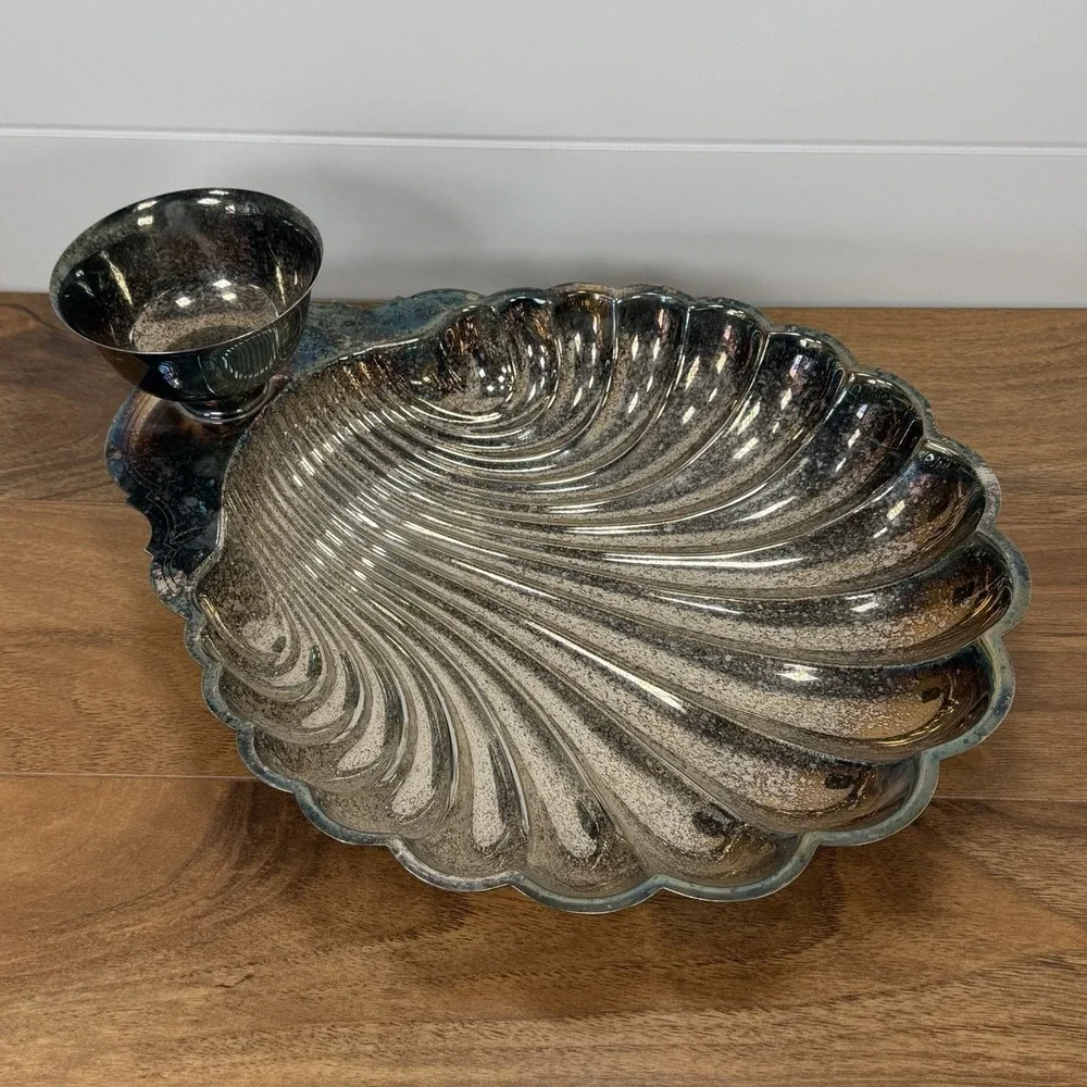 Wm Rogers & Sons Silver Plate 89574 Chip Dip Scallop Shell Bowl Sauce Cup VTG
